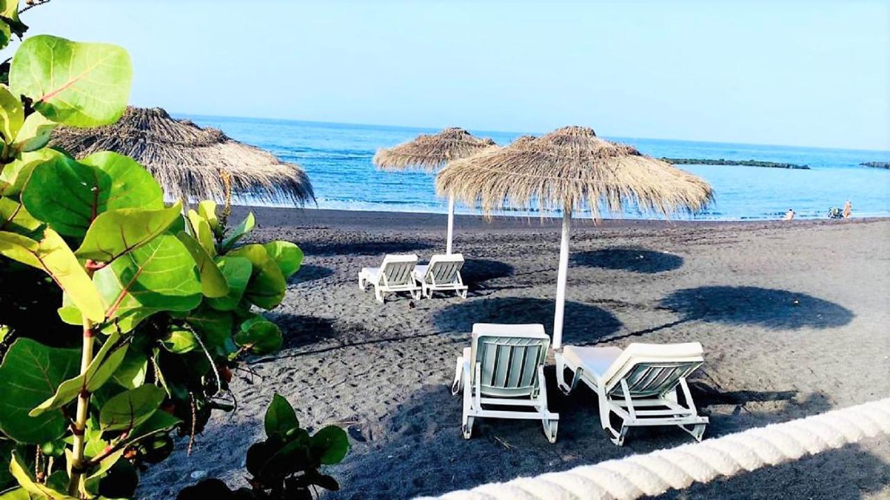 Enjoy The Sea And Pool In Playa De Las Americas Kültér fotó